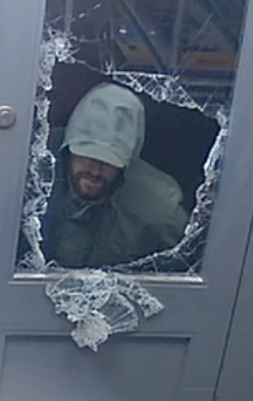 Unwatermarked Bognor Pier Suspect 3.jpg